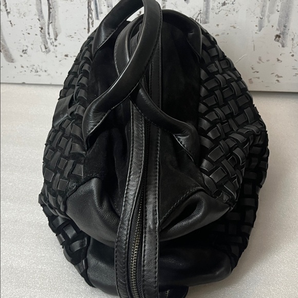 LIEBESKIND "JACKONVILLE" GENUINE LEATHER + SUEDE BAG - Picture 3 of 12